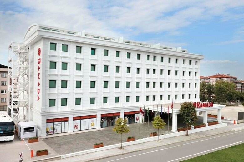 Hotel Ramada By Wyndham Yalova