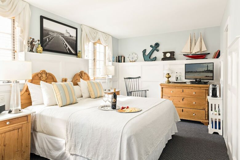 Hotel Brass Key Guesthouse - Adults Only