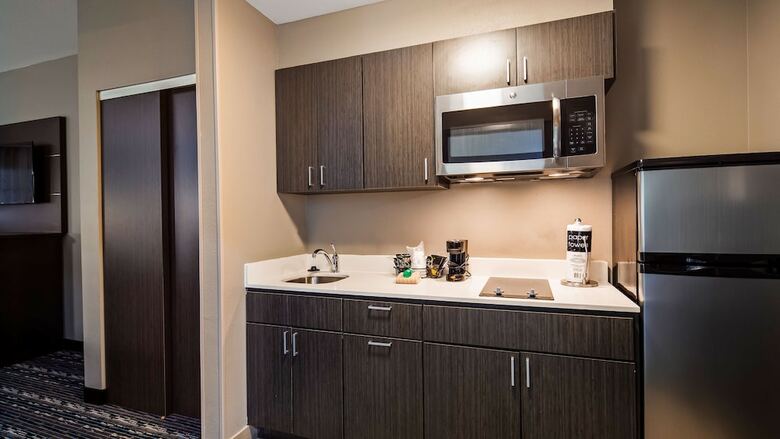 Hotel Best Western Plus Pasadena Inn And Suites