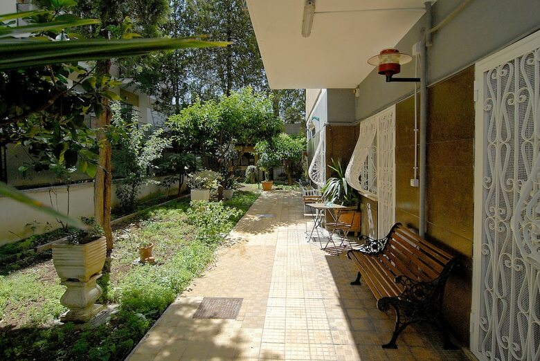 Bed & Breakfast Tiburtina Garden