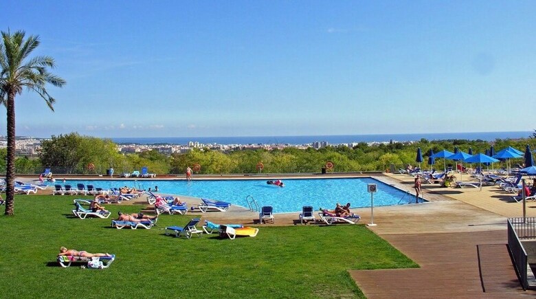 Vilanova Park - Caravan Park