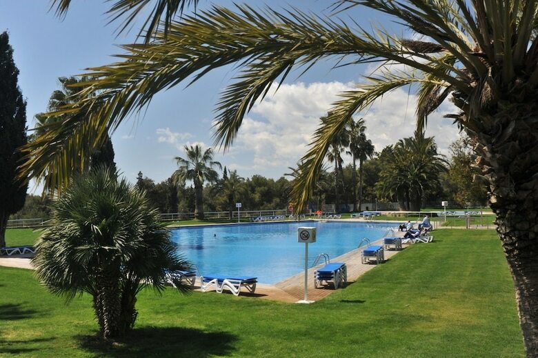 Vilanova Park - Caravan Park