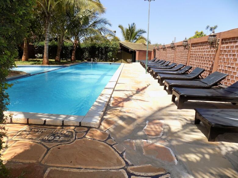 Posada Impala Safari Lodge