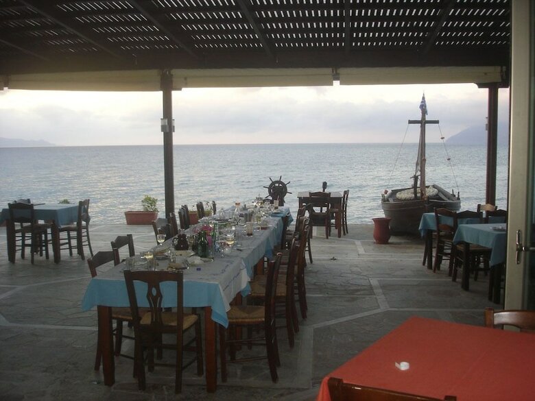 Hotel Akrogiali