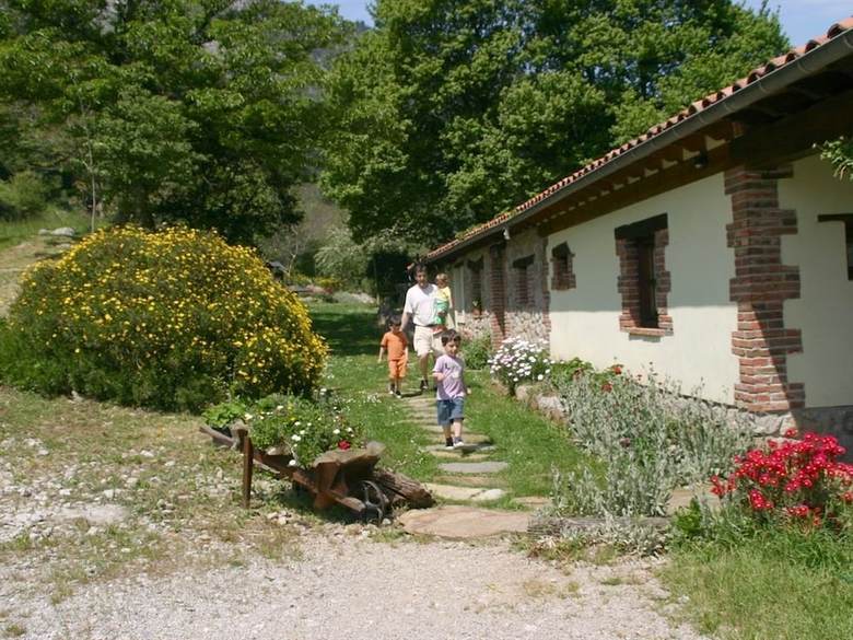 Apartamentos Los Acebos De Pe�a Cabarga
