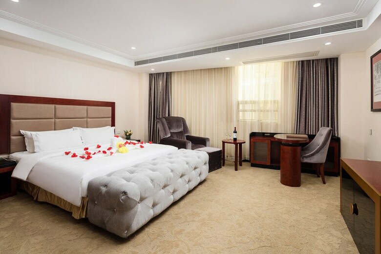 Guangzhou Gorgeous Hotel