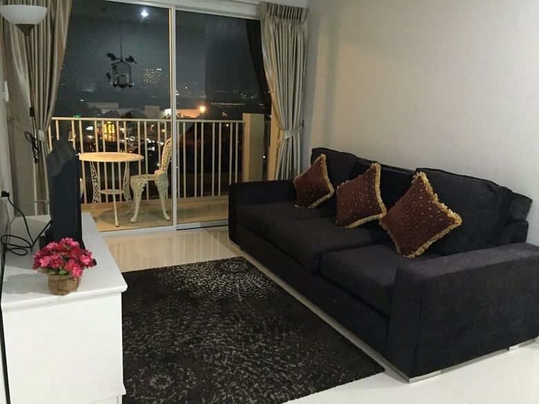 Hotel Baan Pattaya Plus