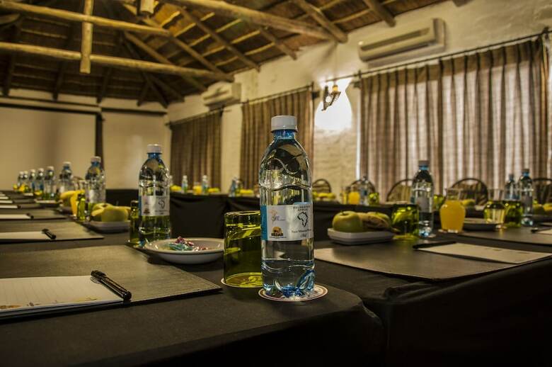 Hotel Kedar Heritage Lodge, Conference Centre & Spa