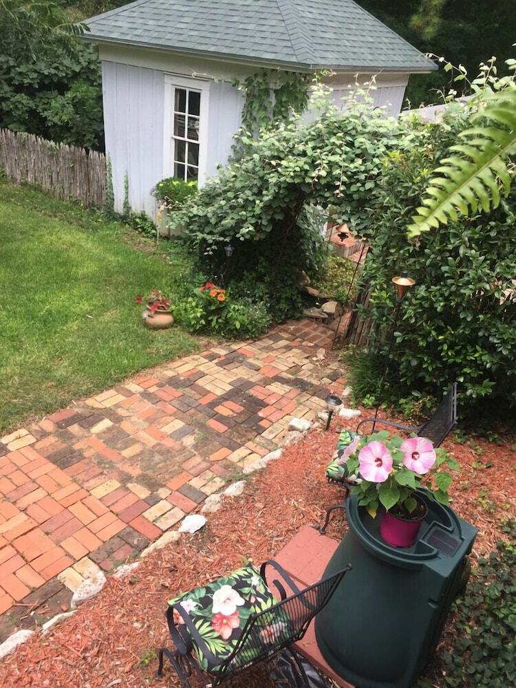 Bed & Breakfast Fig Tree Manor