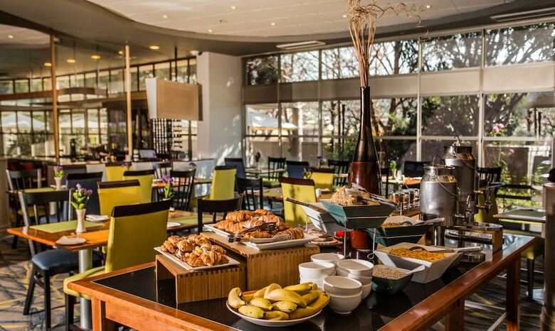 Hotel Garden Court Eastgate
