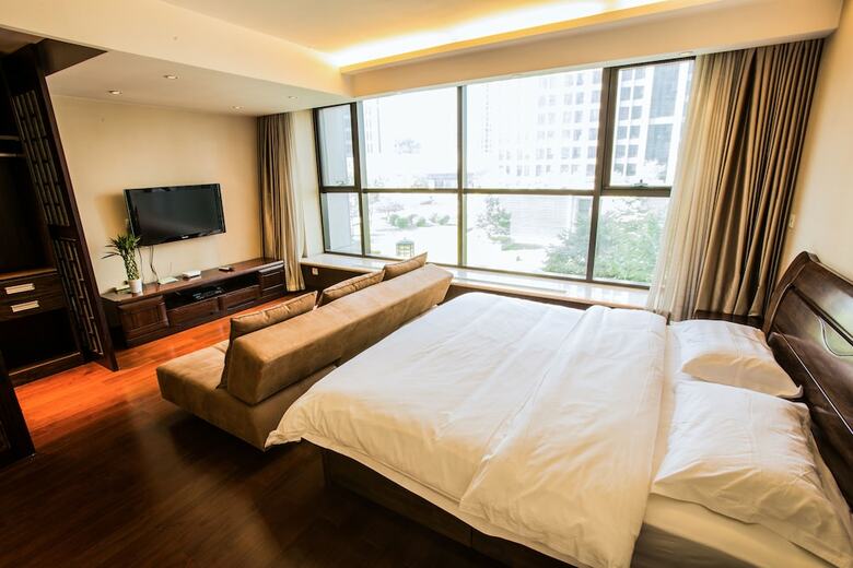 World City Jiamei Service Apartment