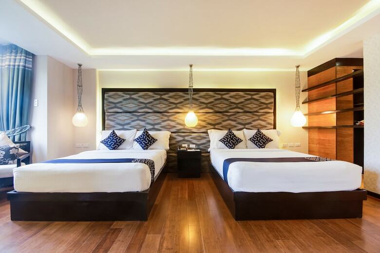 Capitol O 261 Rumah Highlands Hotel