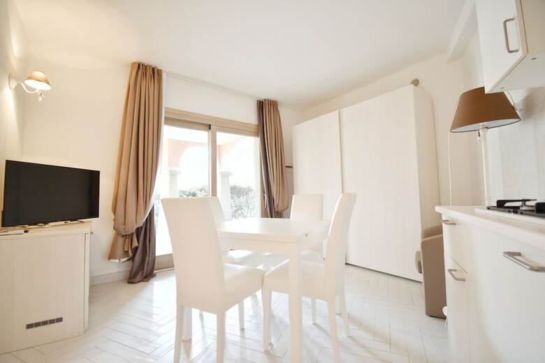 Apartamento Borgo Di Punta Tegge