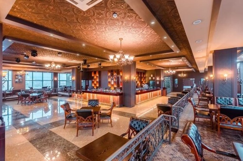 The Grand Hill Hotel