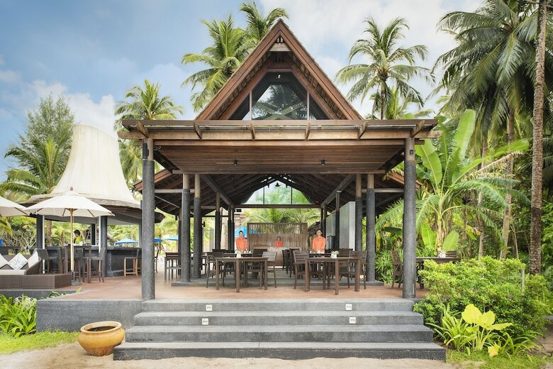 Hotel Manathai Khao Lak