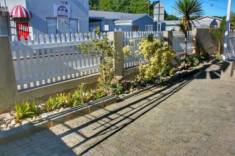 Hotel Windmill Guesthouse