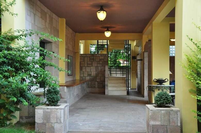 Hotel Palm Court Suites