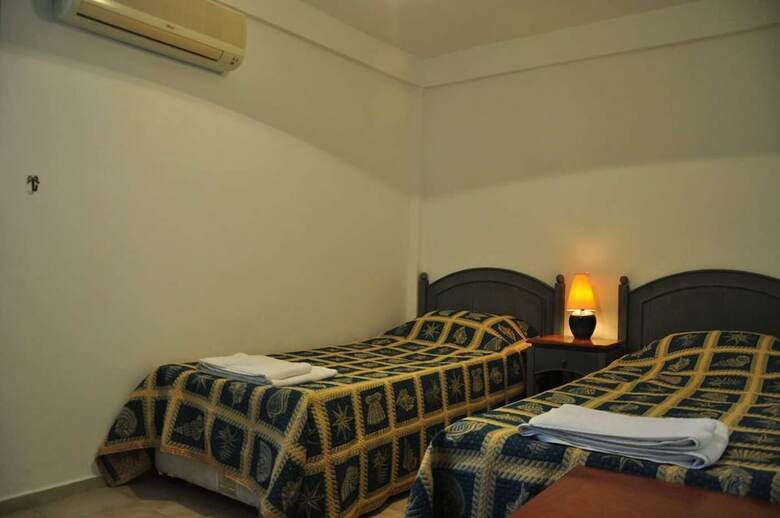 Hotel Palm Court Suites