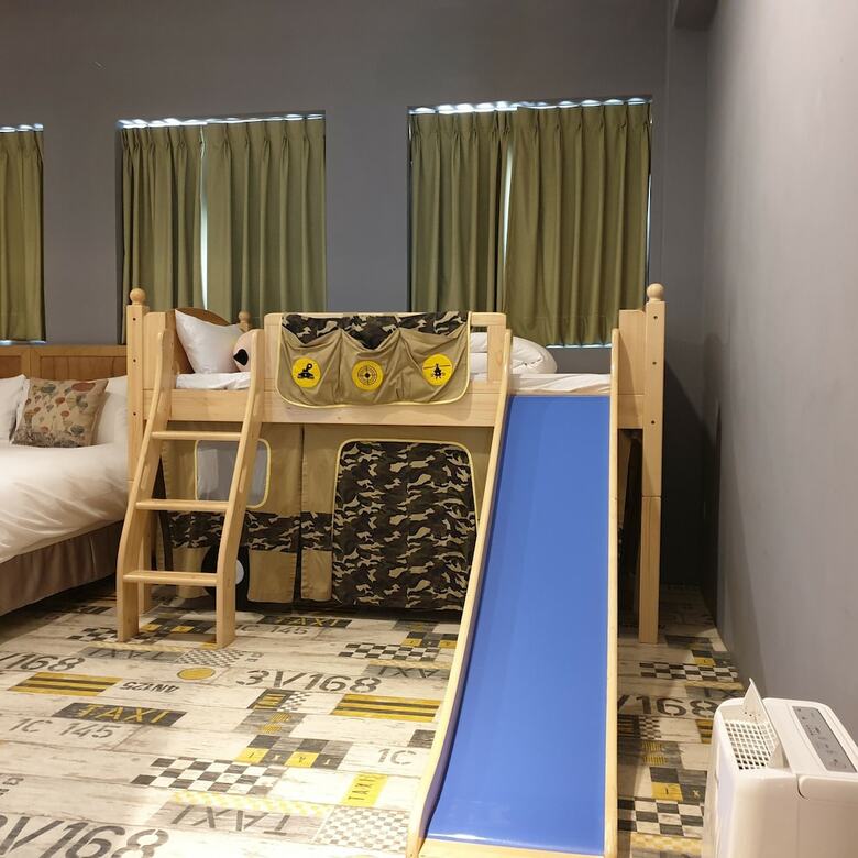 Slow Wow Hot Spring Hotel