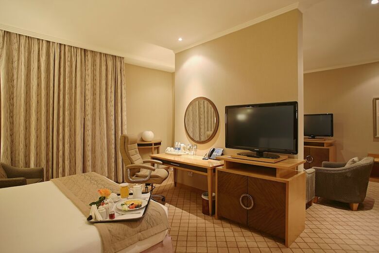 Hotel Millennium Central Kuwait Downtown