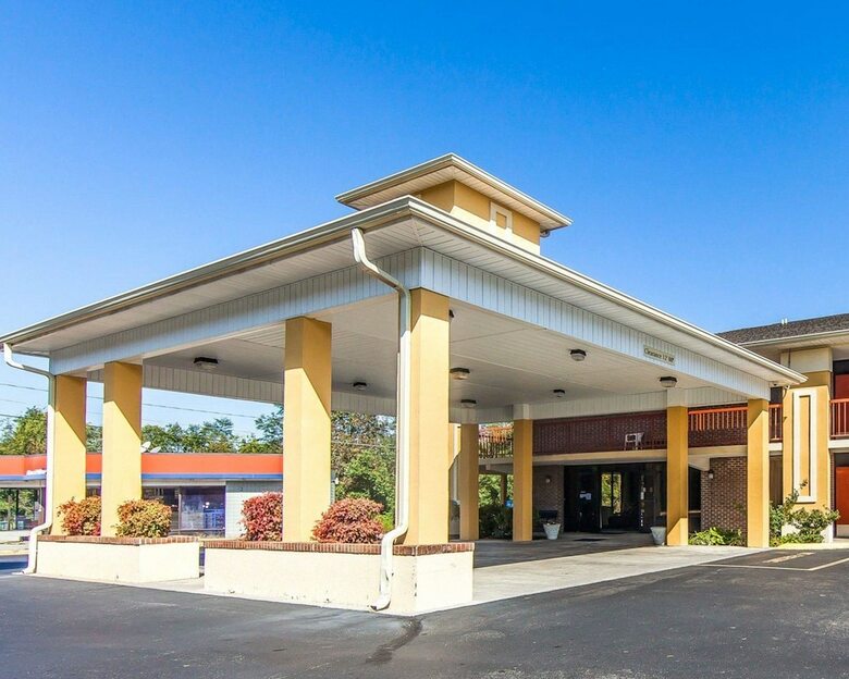 Hotel Quality Inn West