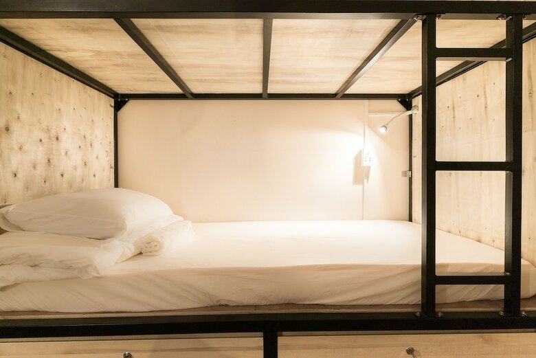 Hostal Alleyway Hostel - Adults Only