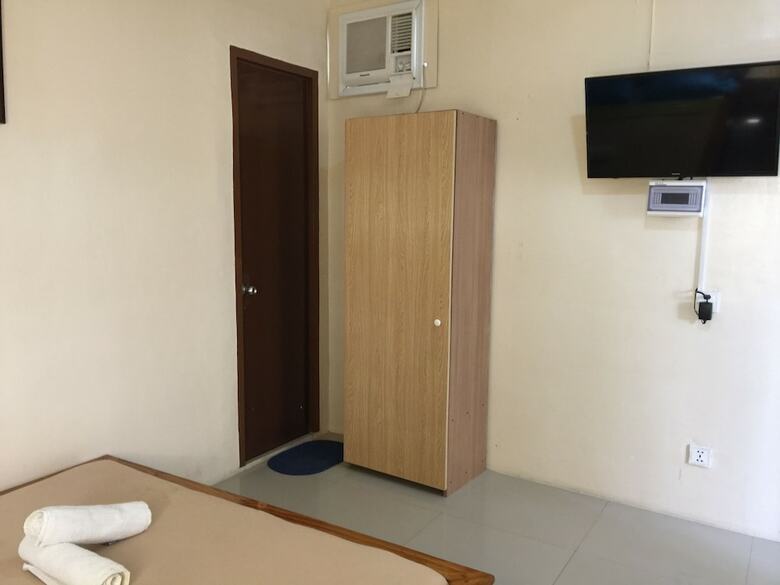 Hotel Cebu Courtyard