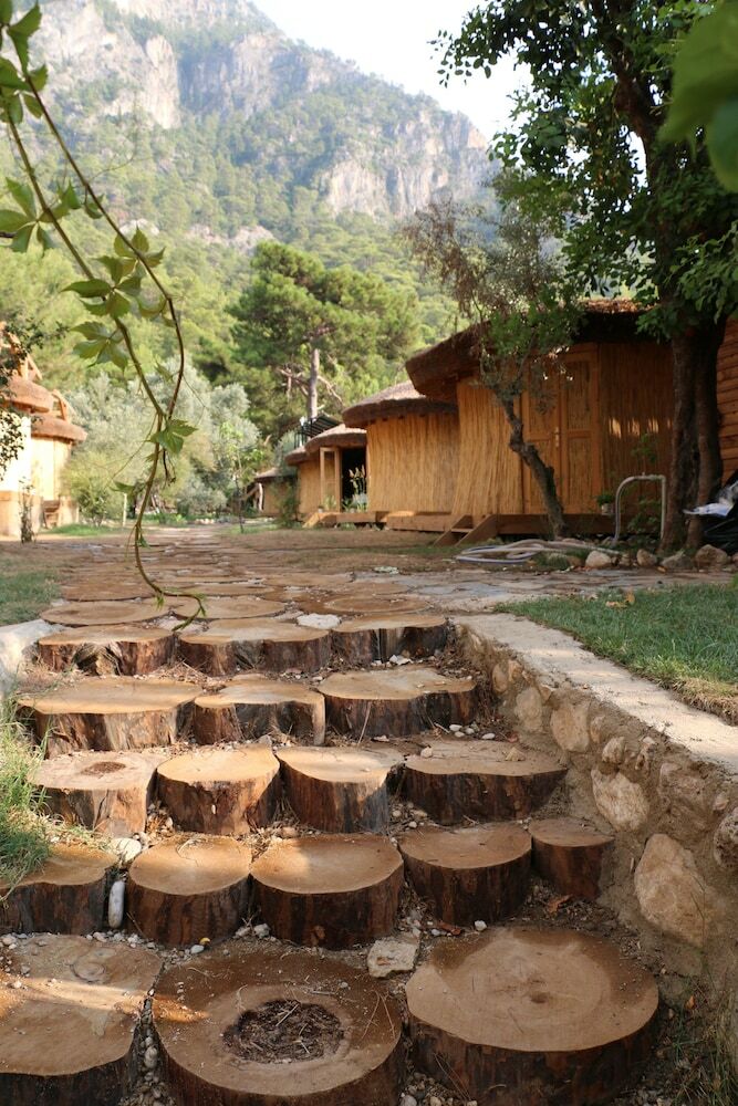 Hotel Chakra Beach Kabak