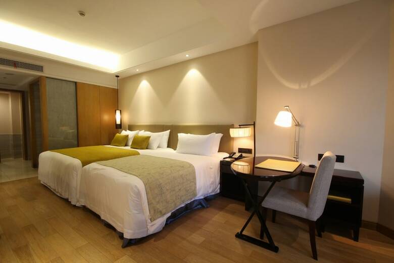 Qiandao Lake Pearl Peninsula Hotel