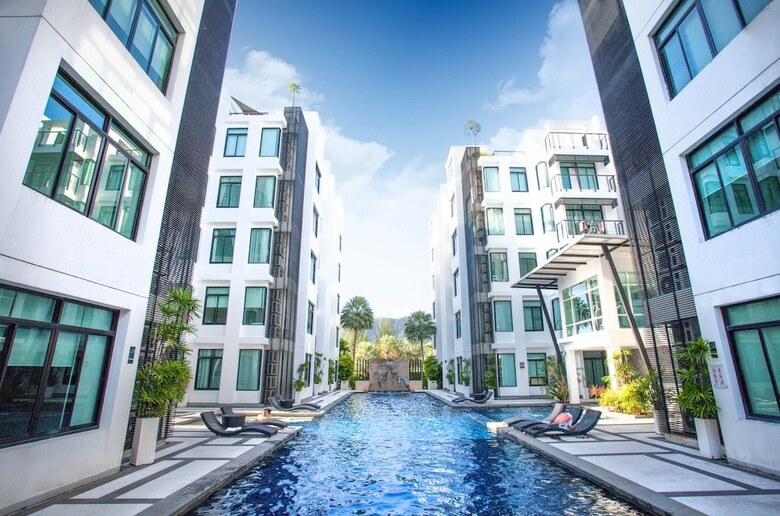 Luxury 3 Bedroom Apartment - A