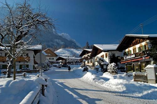 Hotel L�ngenfelder Hof