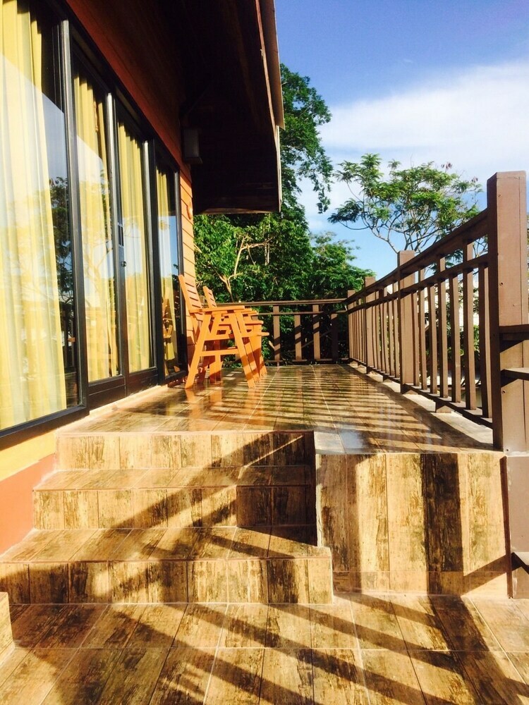 Hotel Phitharom Pp Resort