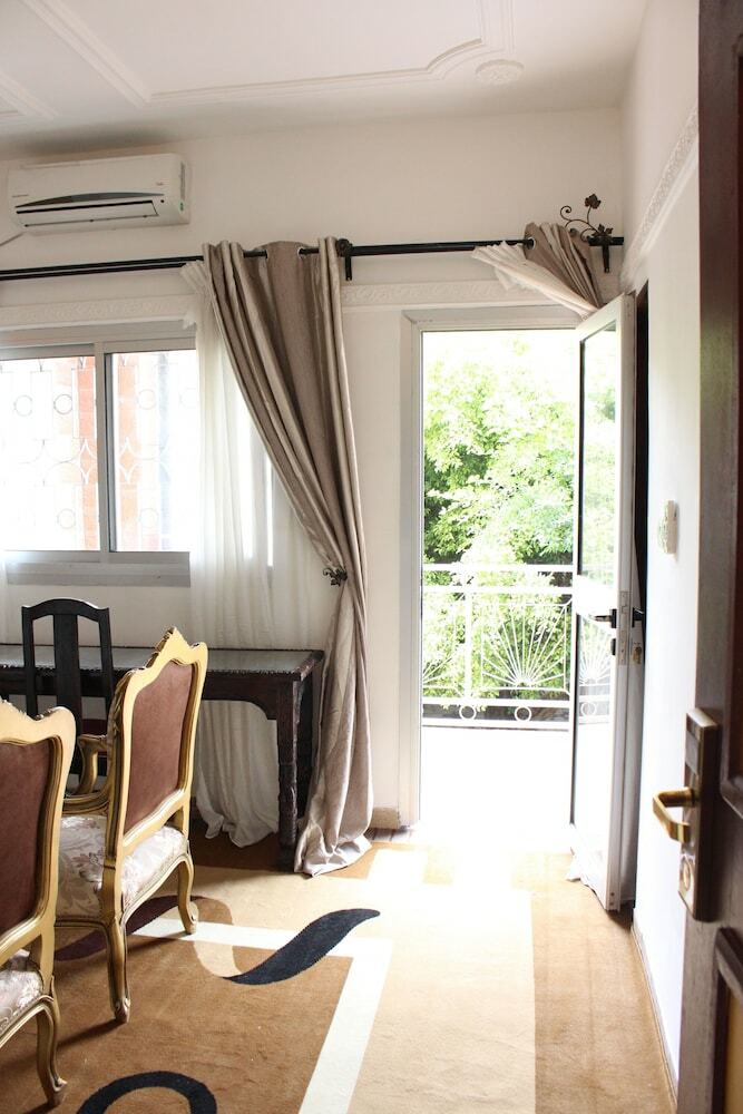 Hotel H�tel Belavie