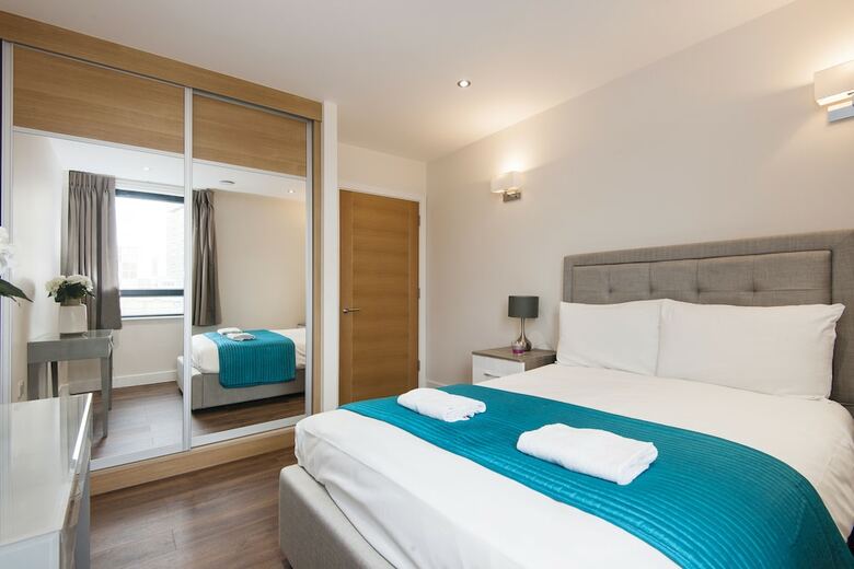 Aldgate City Apartments
