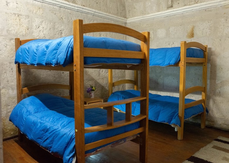 Hostal Lion Aqp Hostel