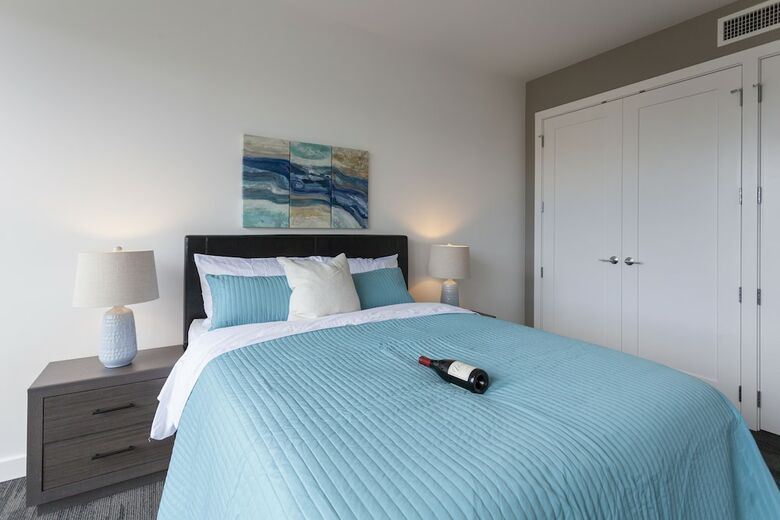 Aparthotel Downtown Lux Apartments By Barsala