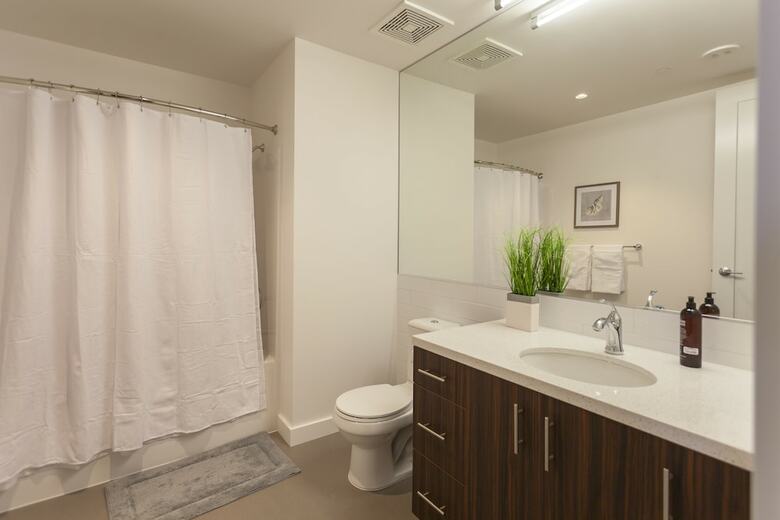 Aparthotel Downtown Lux Apartments By Barsala