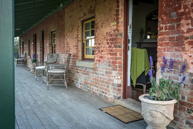 Bed & Breakfast The Barracks Tocal