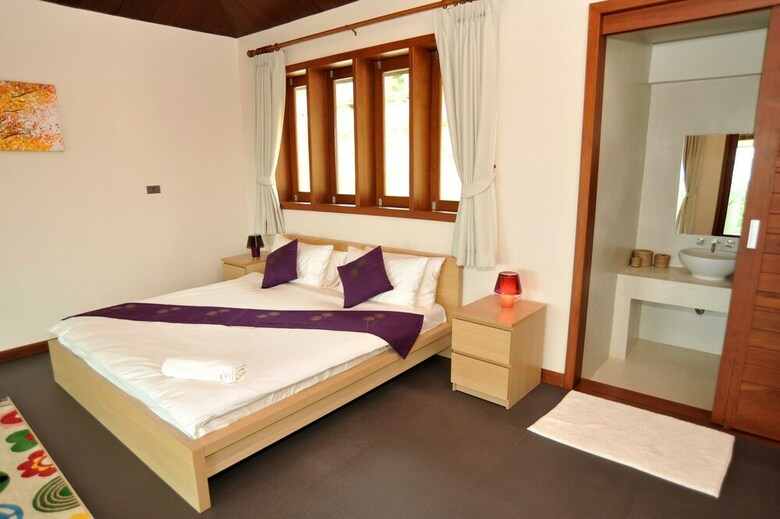 Maenam Hills Villa