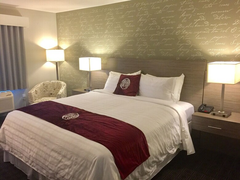 Hartford Hotel, Bw Signature Collection
