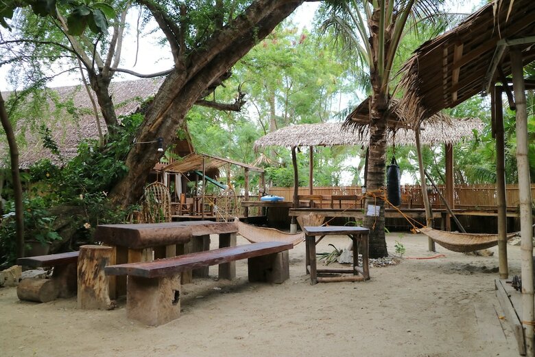 Hotel Mountain Beach Resort