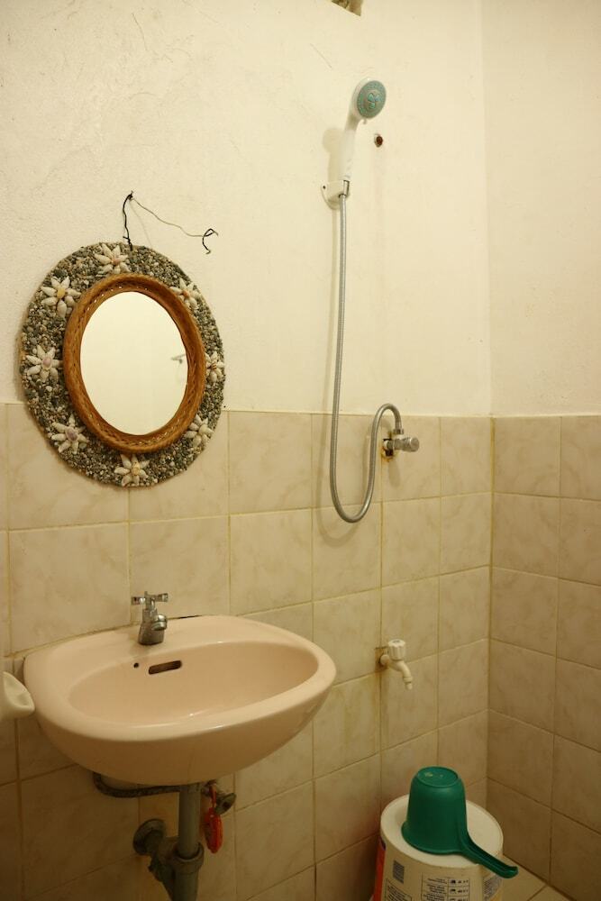 Bed & Breakfast Joan Beach Resort