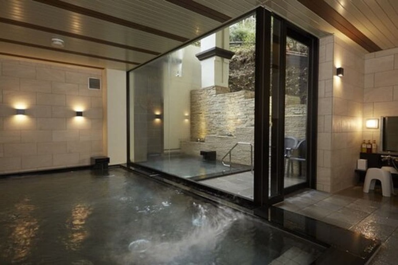 Hotel De Yama, Hakone Lake Side
