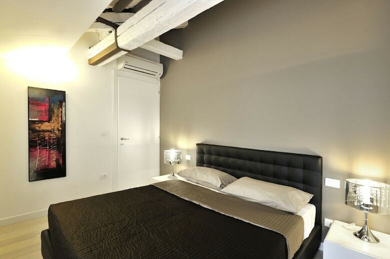 Venice Style Apartment