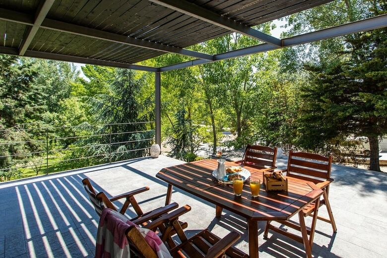 Sani Woods Apartments