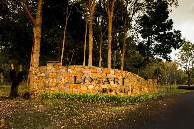 Hotel Losari Retreat