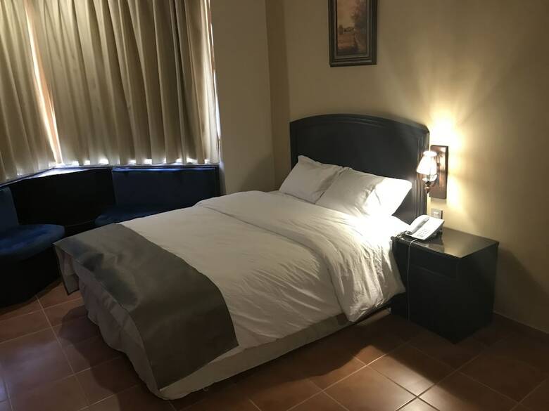 Madaba 1880 Hotel