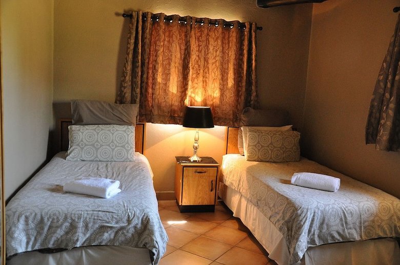 Posada Ukutula Lodge & Game Reserve