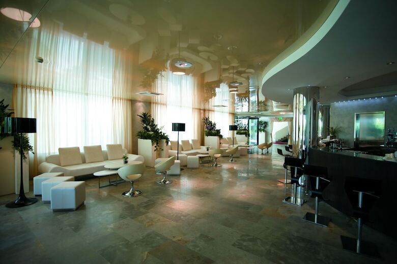 Hotel Premier & Suites - Premier Resort