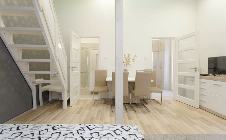 Caldo Apartments